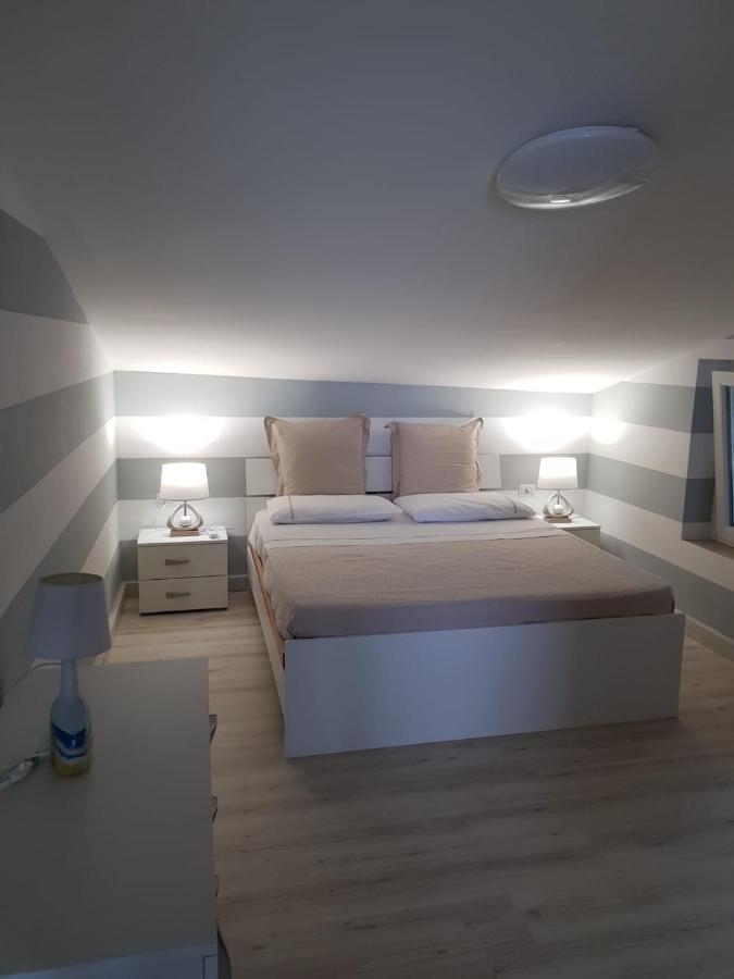 Alby Suite Термолі Екстер'єр фото
