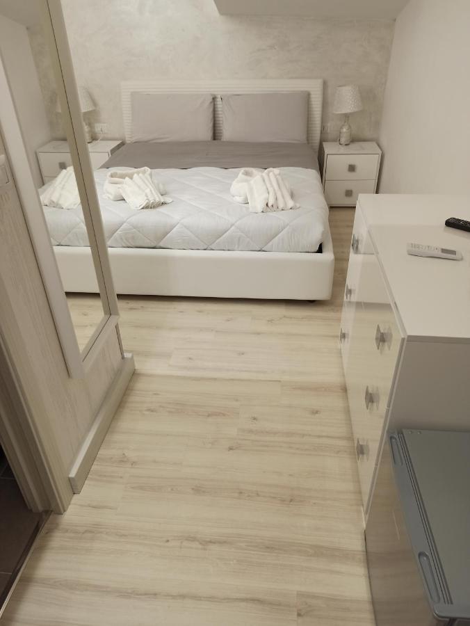 Alby Suite Термолі Екстер'єр фото