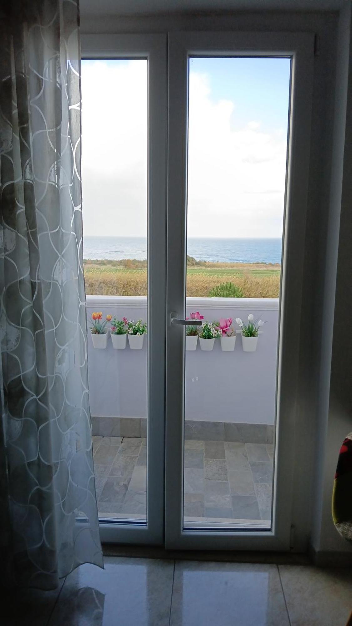 Alby Suite Термолі Екстер'єр фото